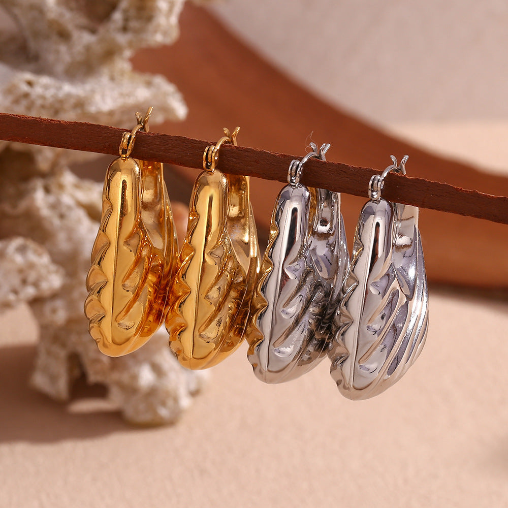 Tote bag hollow earrings