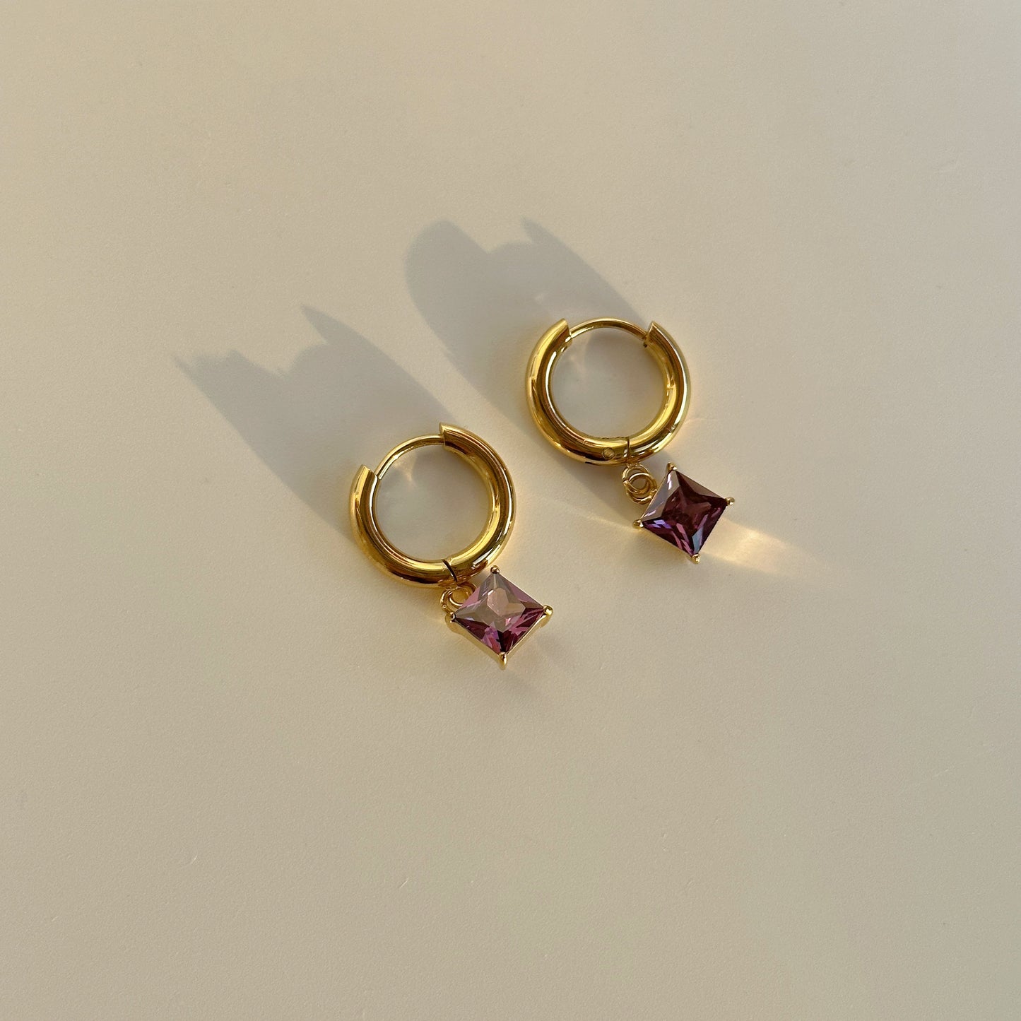 KILIA Square Earrings