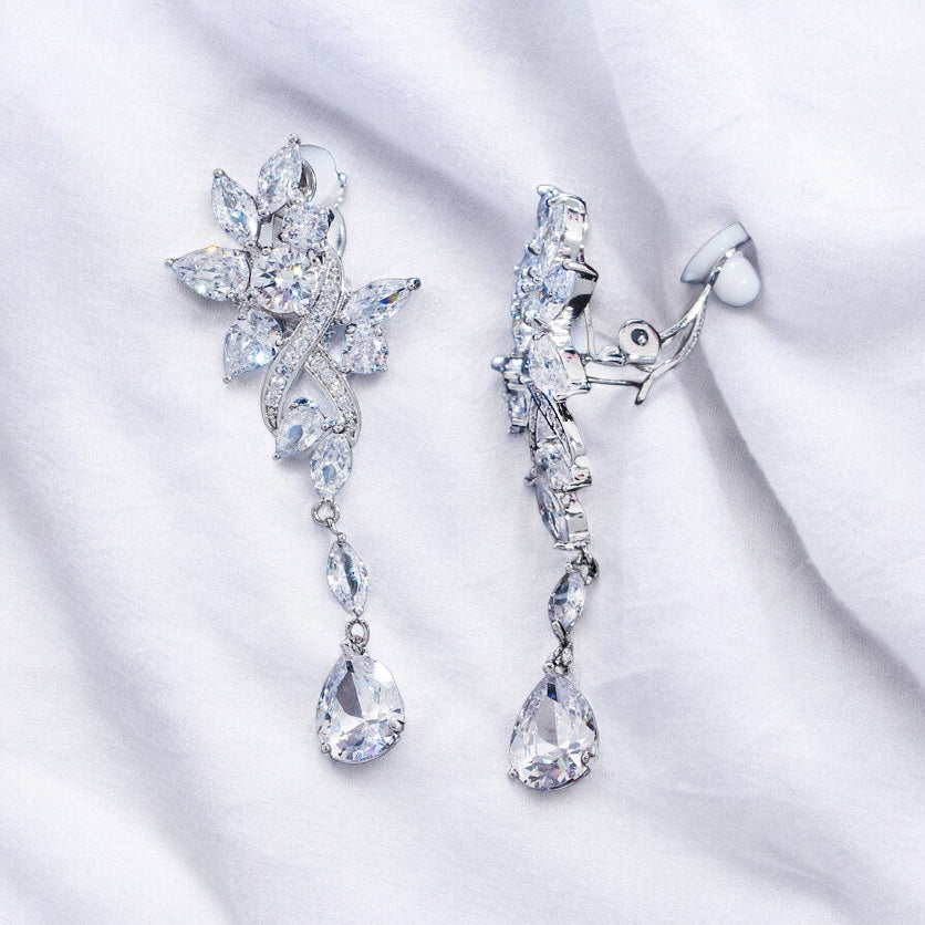NIARA Crystal Earring