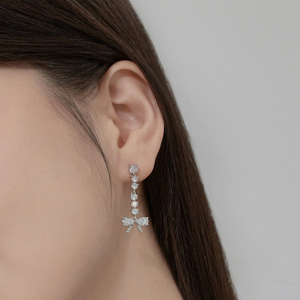 DIVINE Bow Earring