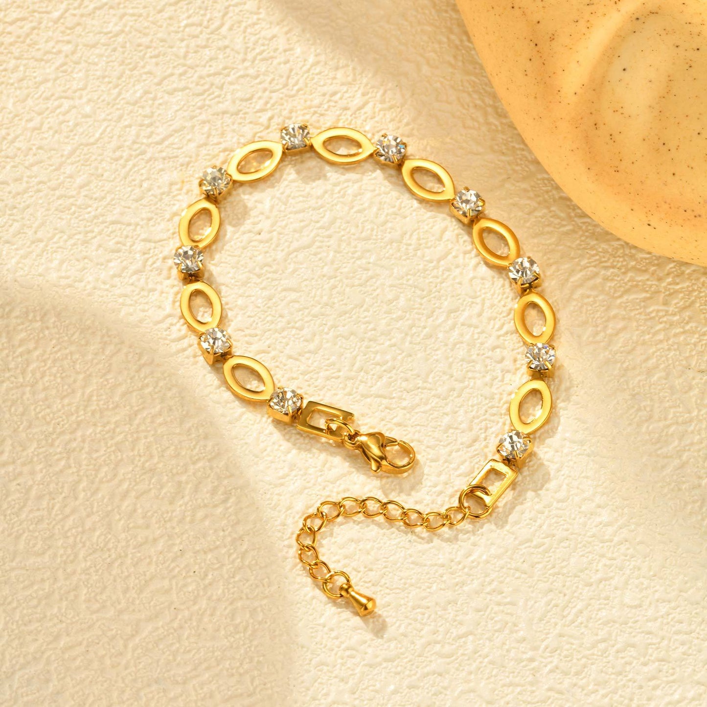 ALINE Necklace