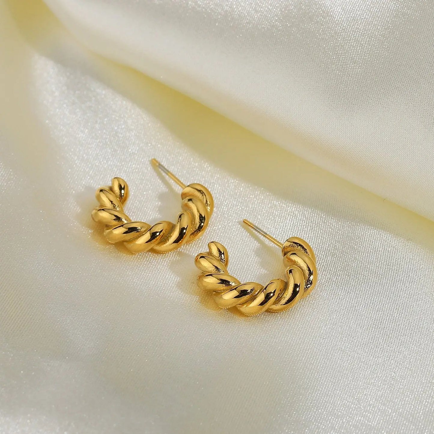 Twist Spiral Hoop Earrings - KAYLUZ LTD
