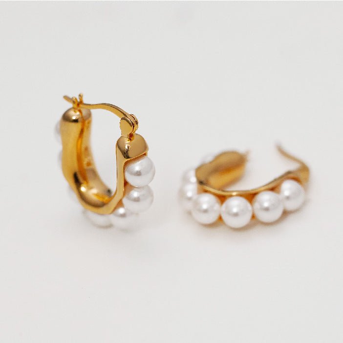 U-shaped Pearl Earring - KAYLUZ LTD