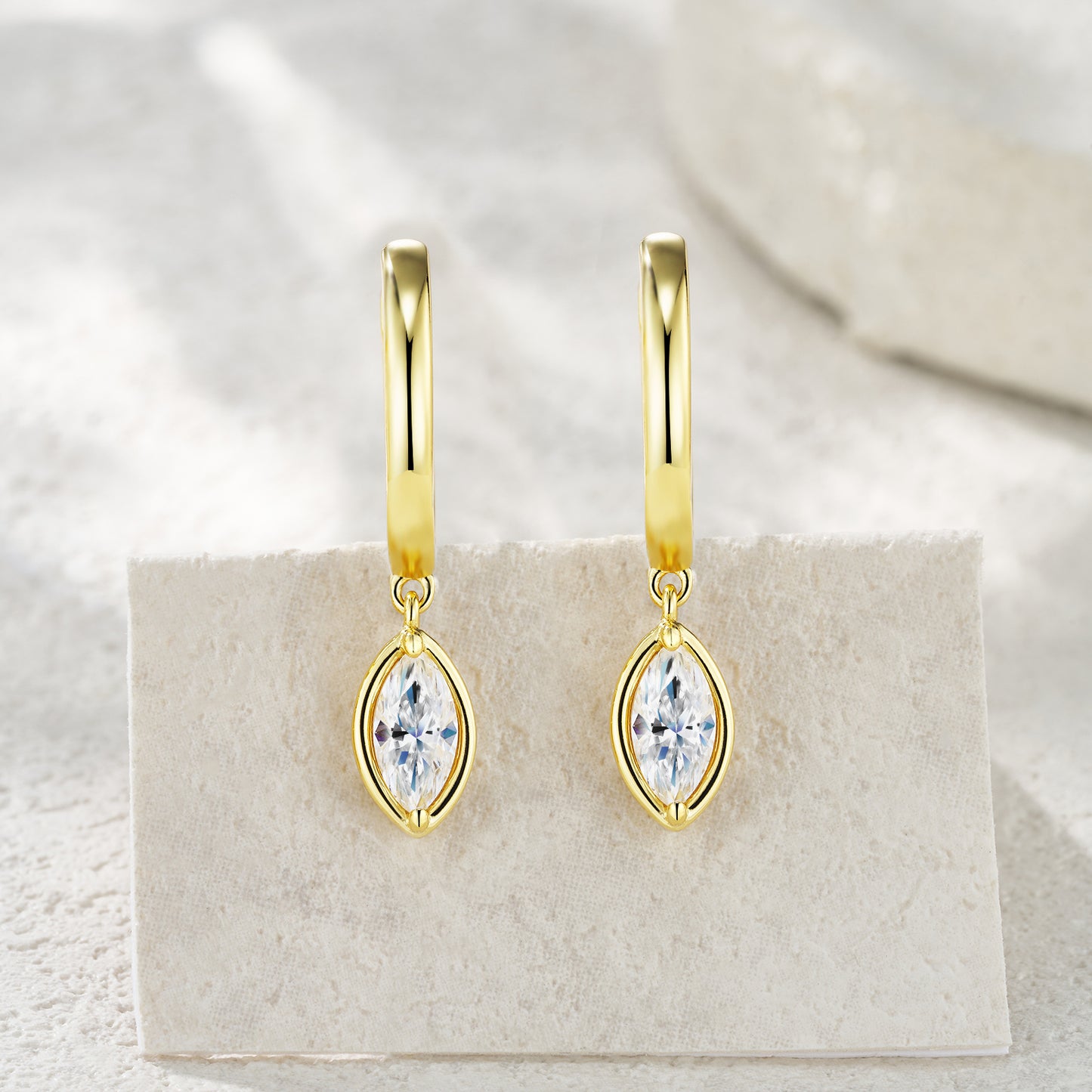 MELIKE  Moissanite Earring