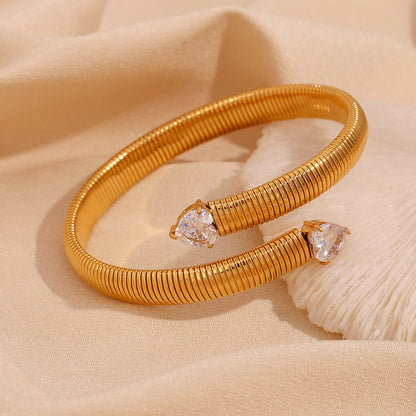 Heart-Shaped Zircon Open Striped Bracelet