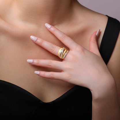 EMSIE  Moissanite Ring