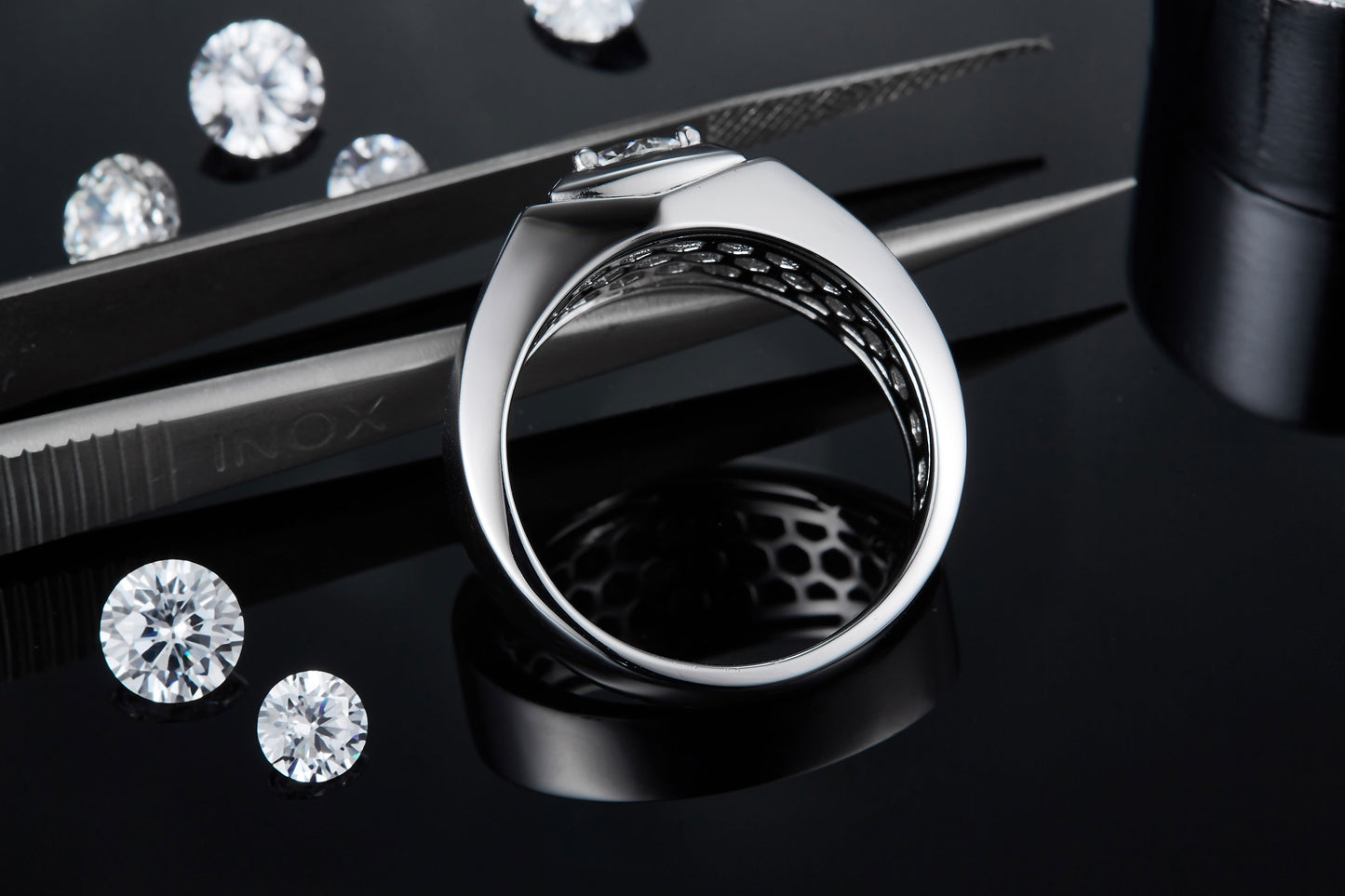 The Regent  1ct Moissanite Silver Ring