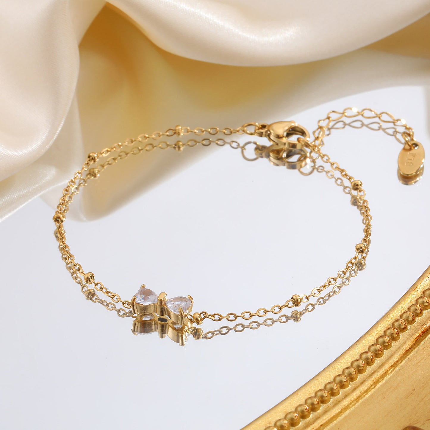 VIU Bow Bracelet