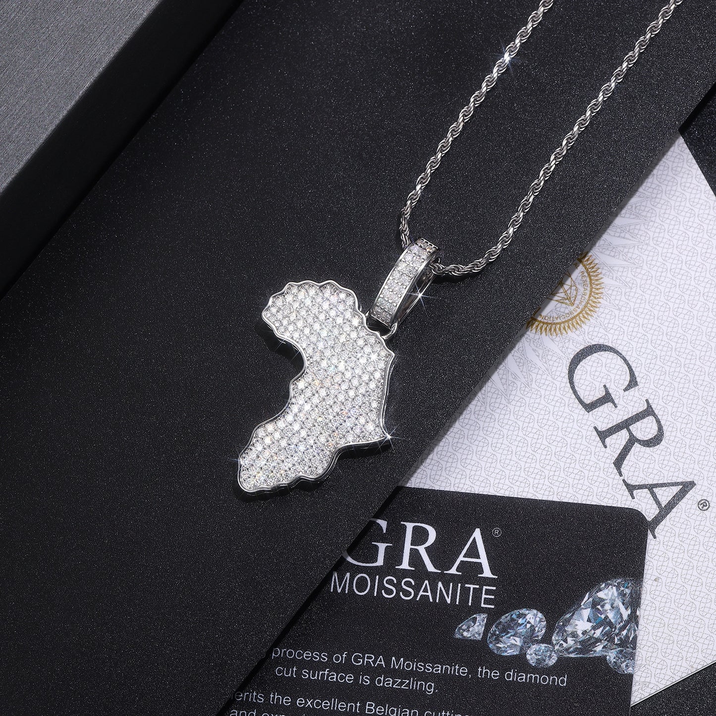 The Luminary Moissanite Pendant Necklace