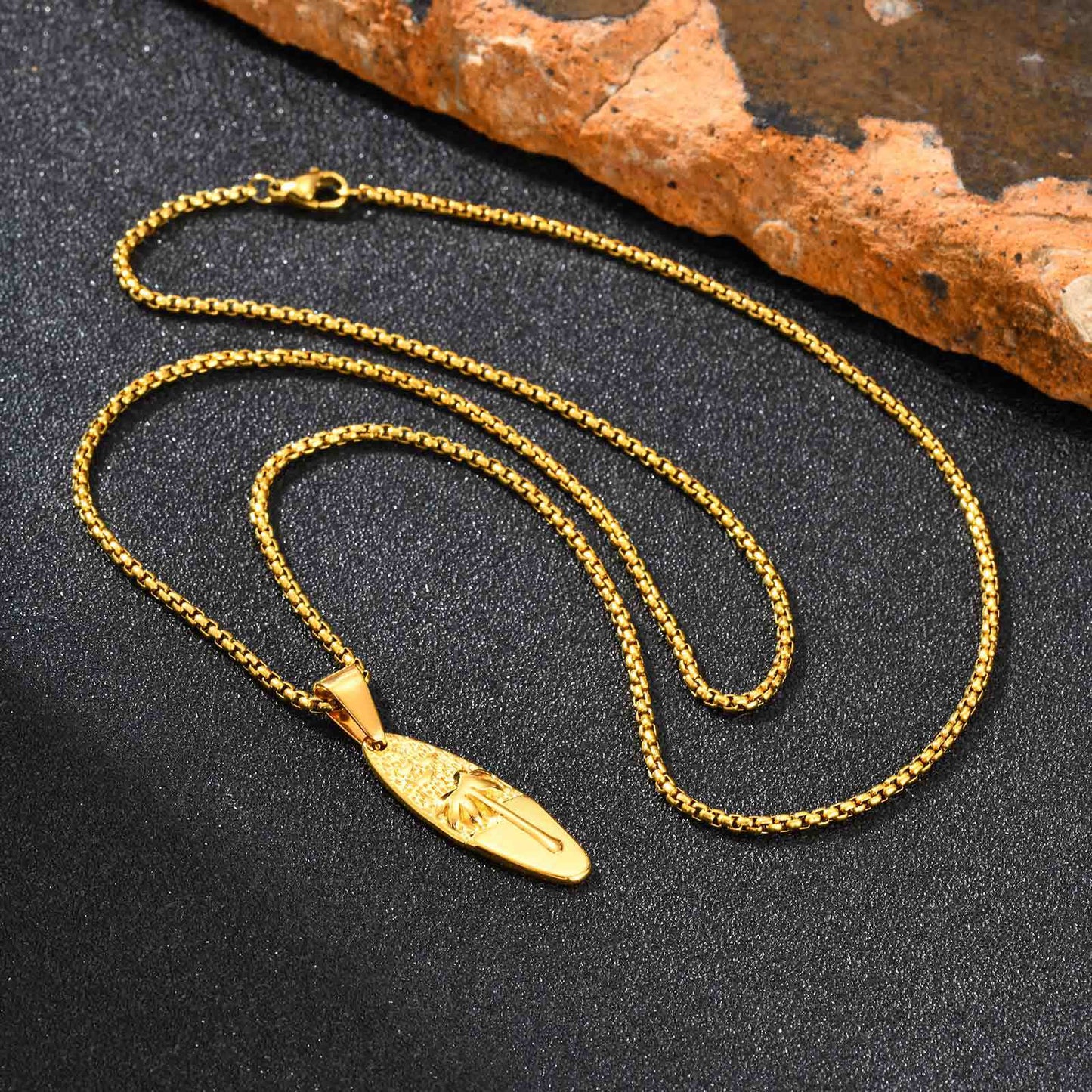 Coconut Tree Oval Pendant Necklace