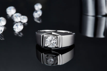 The Regent  1ct Moissanite Silver Ring