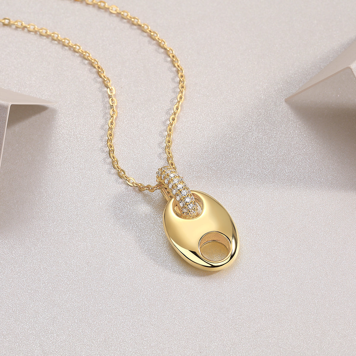 Céleste | Moissanite Pendant Necklace