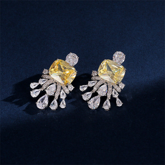 Zircon Square Eardrop