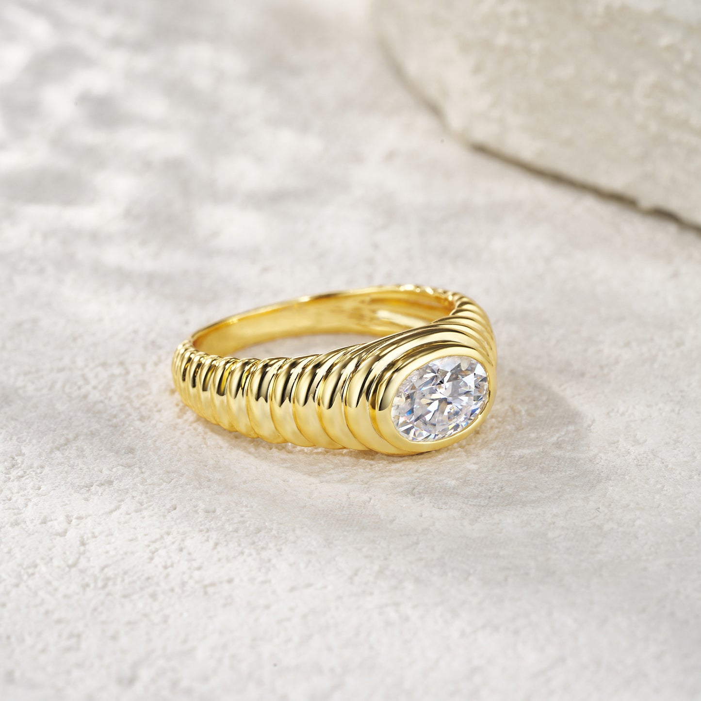 AELIRA Moissanite Ring