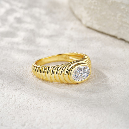 AELIRA Moissanite Ring